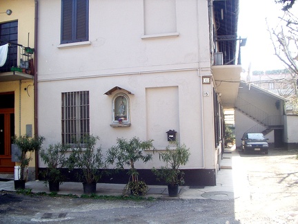 80 Monza altarolo  Cascina Cantalupo 1