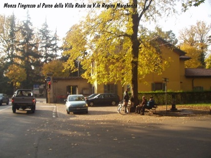 01 Monza Parco ingresso viale Regina Margherita