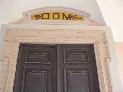 14 Villa Mirabello nel Parco annesso alla Villa Reale di Monza - porta chiesa